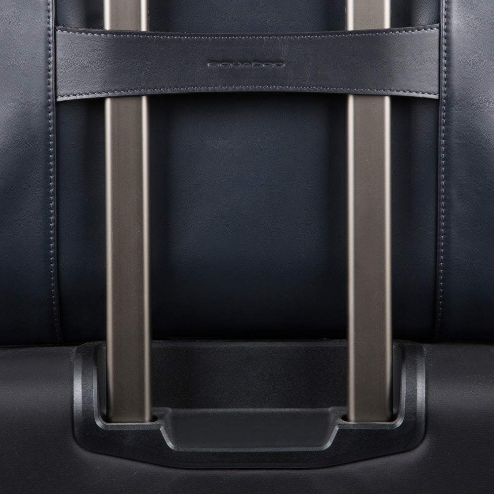 Computer messenger with iPad®10,5"/iPad 9,7" compartment and pocket for CONNEQU Urban - grigio/nero
